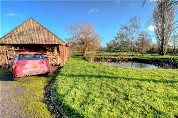 Hipsley Paddock, Hipsley Lane, Hurley, Derbyshire