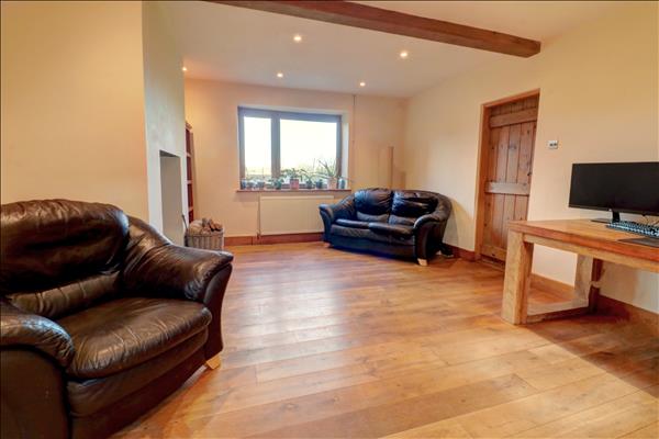 Hipsley Paddock, Hipsley Lane, Hurley, Derbyshire
