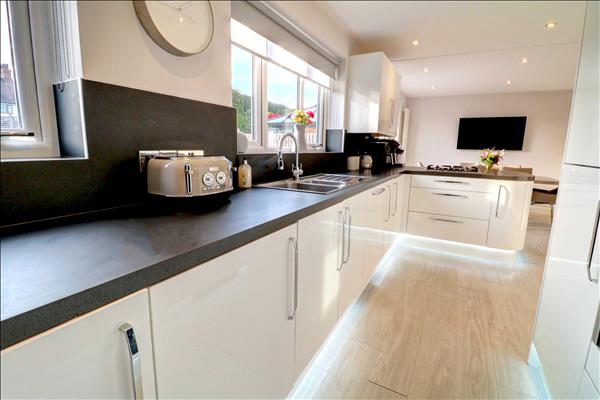 Sefton Road, Dosthill, Tamworth, Staffordshire