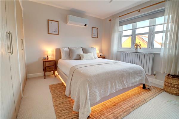 Sefton Road, Dosthill, Tamworth, Staffordshire