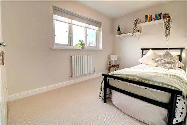 Sefton Road, Dosthill, Tamworth, Staffordshire