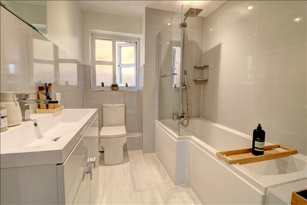 Sefton Road, Dosthill, Tamworth, Staffordshire