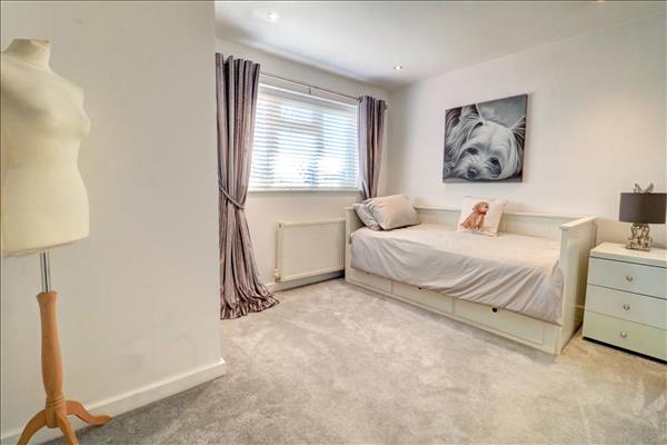 Brendan Close, Coleshill, Warwickshire