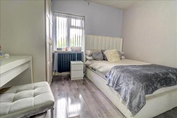 Chelmsley Avenue, Coleshill, Warwickshire